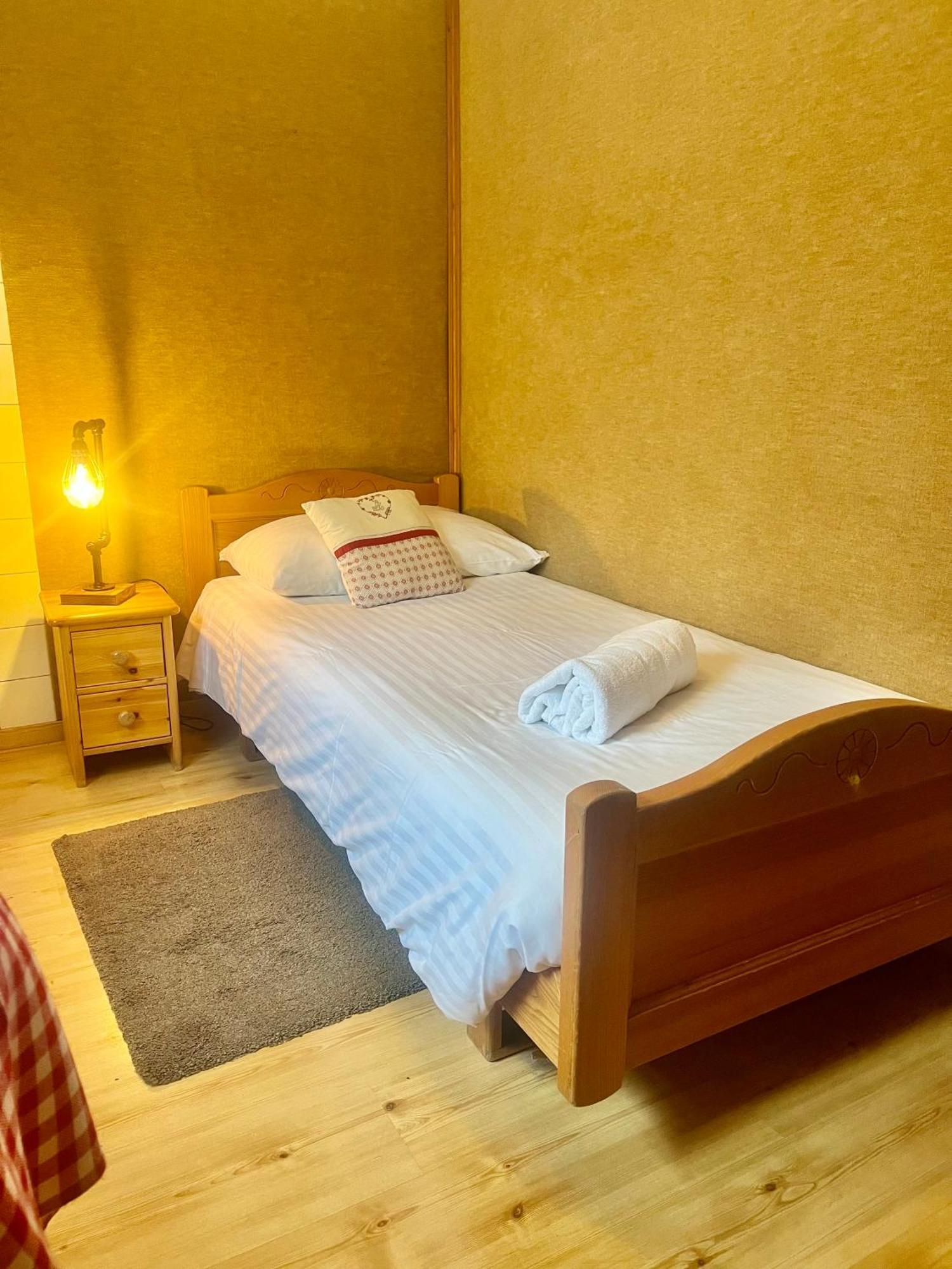 Hotel L'Escale Le Châble Exteriör bild
